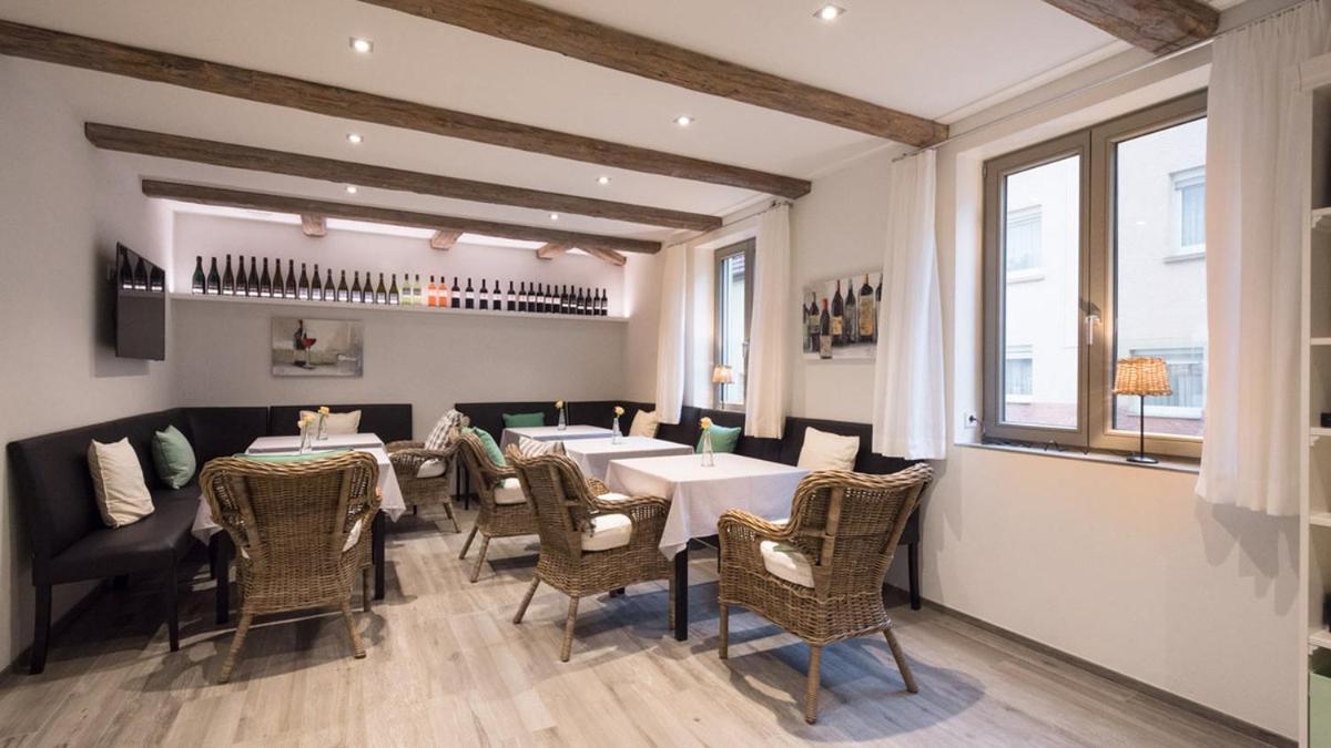 Exnicrum Wein . Genuss . Hotel Hessigheim Zewnętrze zdjęcie